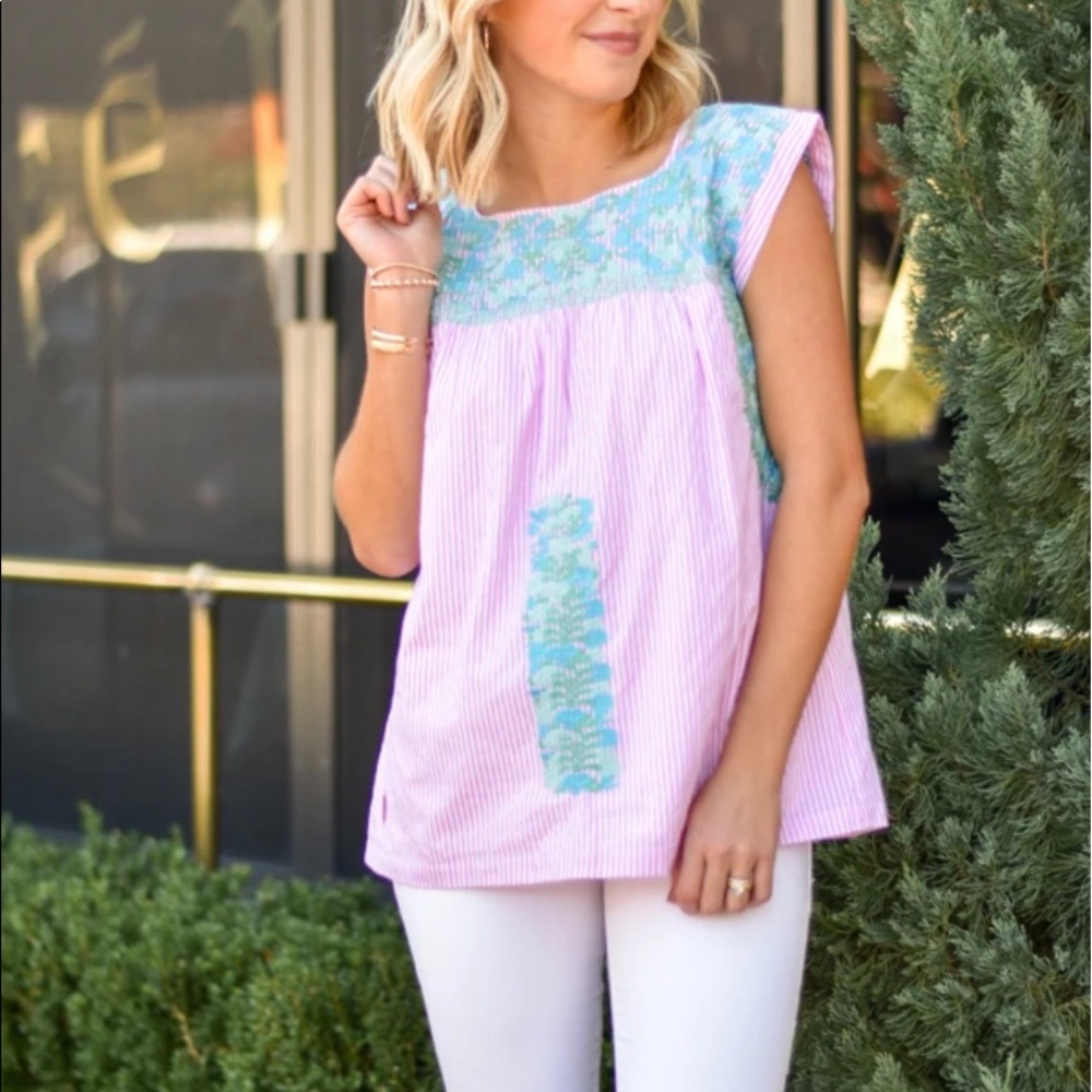 NWT J. Marie Kayley top with embroidery details